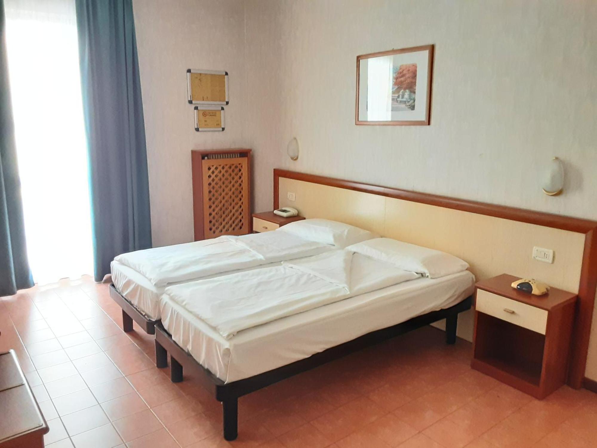 Hotel Florida Limone sul Garda Ngoại thất bức ảnh